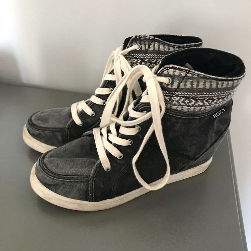 Roxy hightop women’s shoes/booties